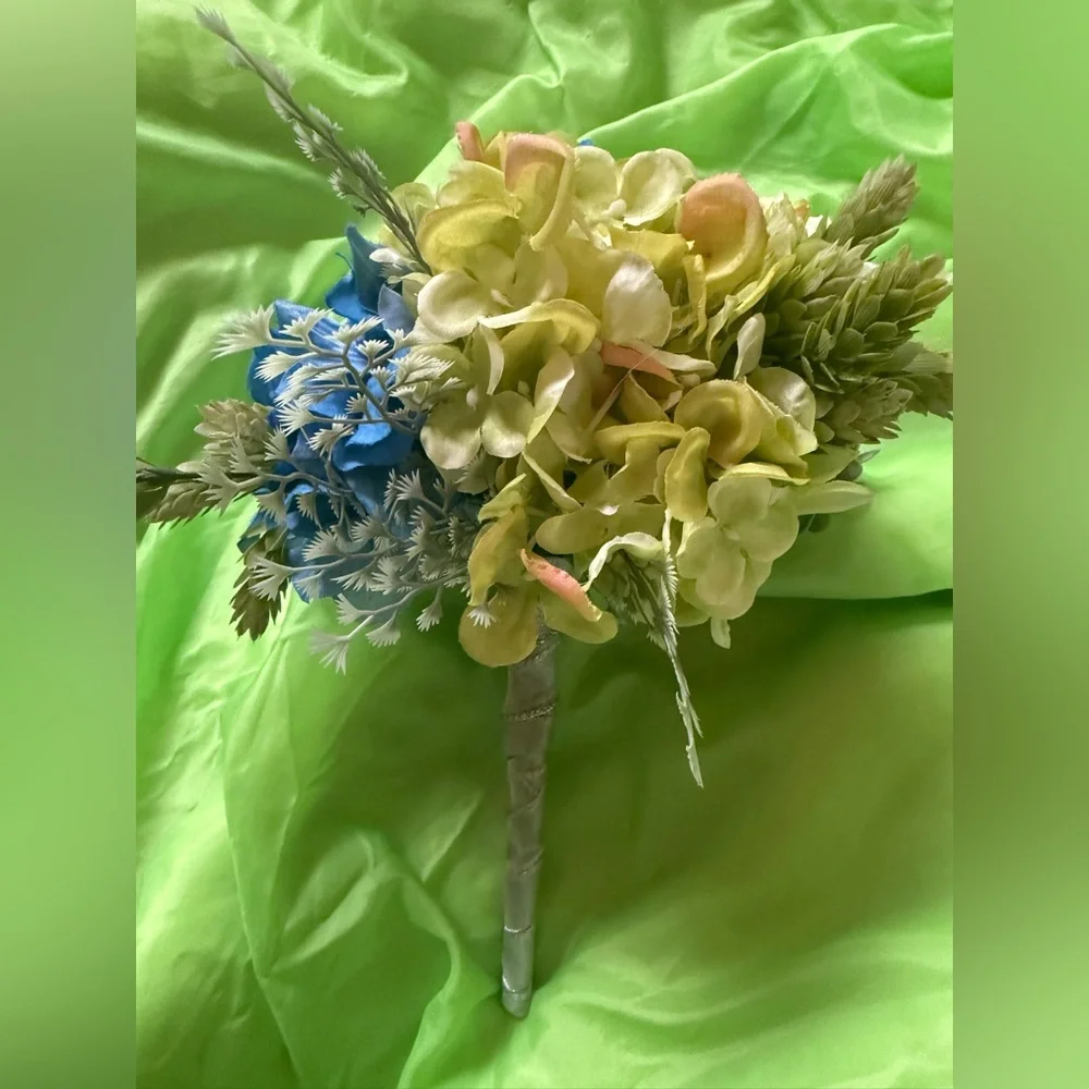 Wedding Bride Bridesmaid Bouquet Floral Leaves Silver Blue Green Peach Hydrangea